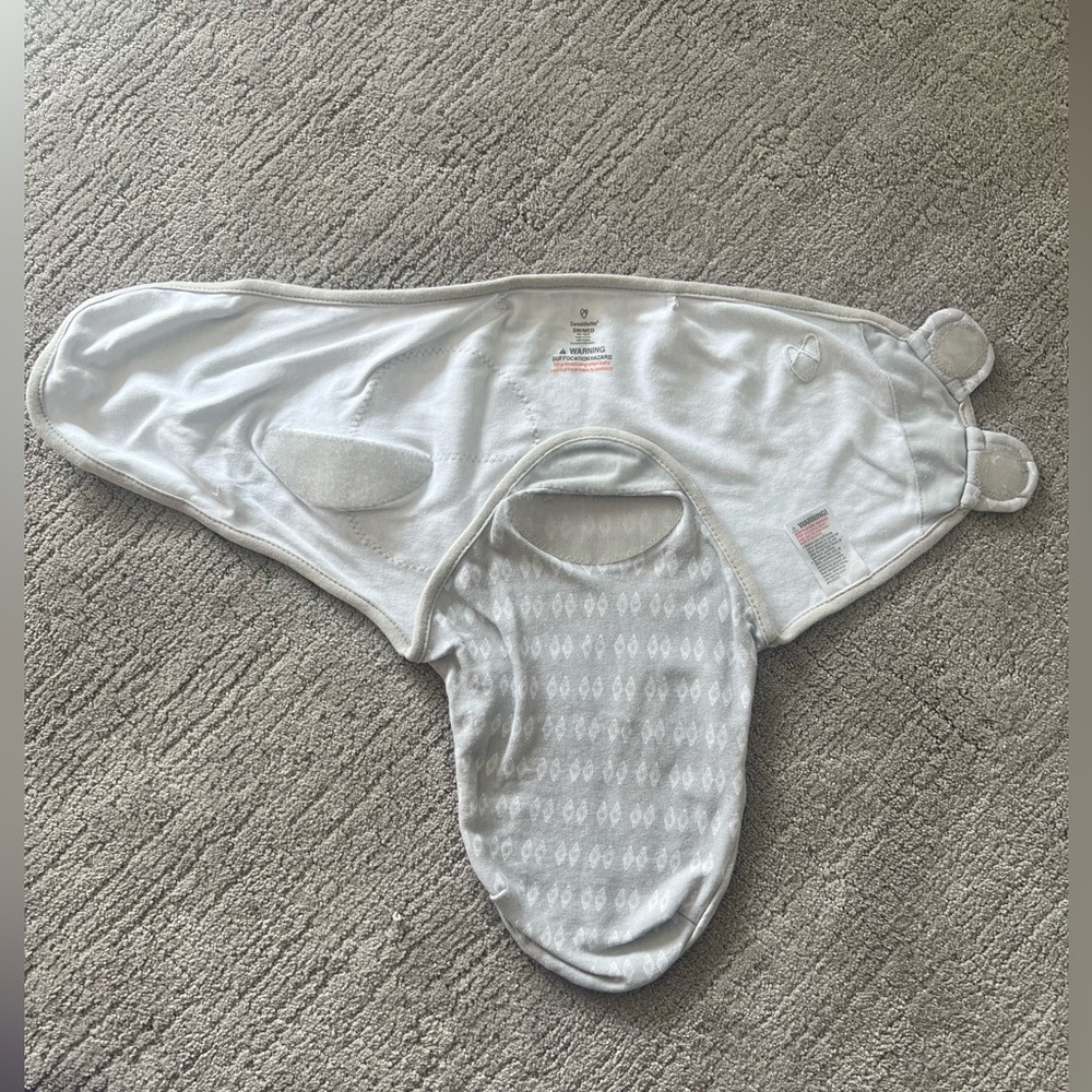 SwaddleMe Velcro Swaddle 2-Pack - Picture 2 of 9